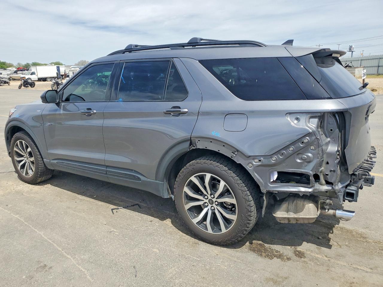2022 FORD EXPLORER