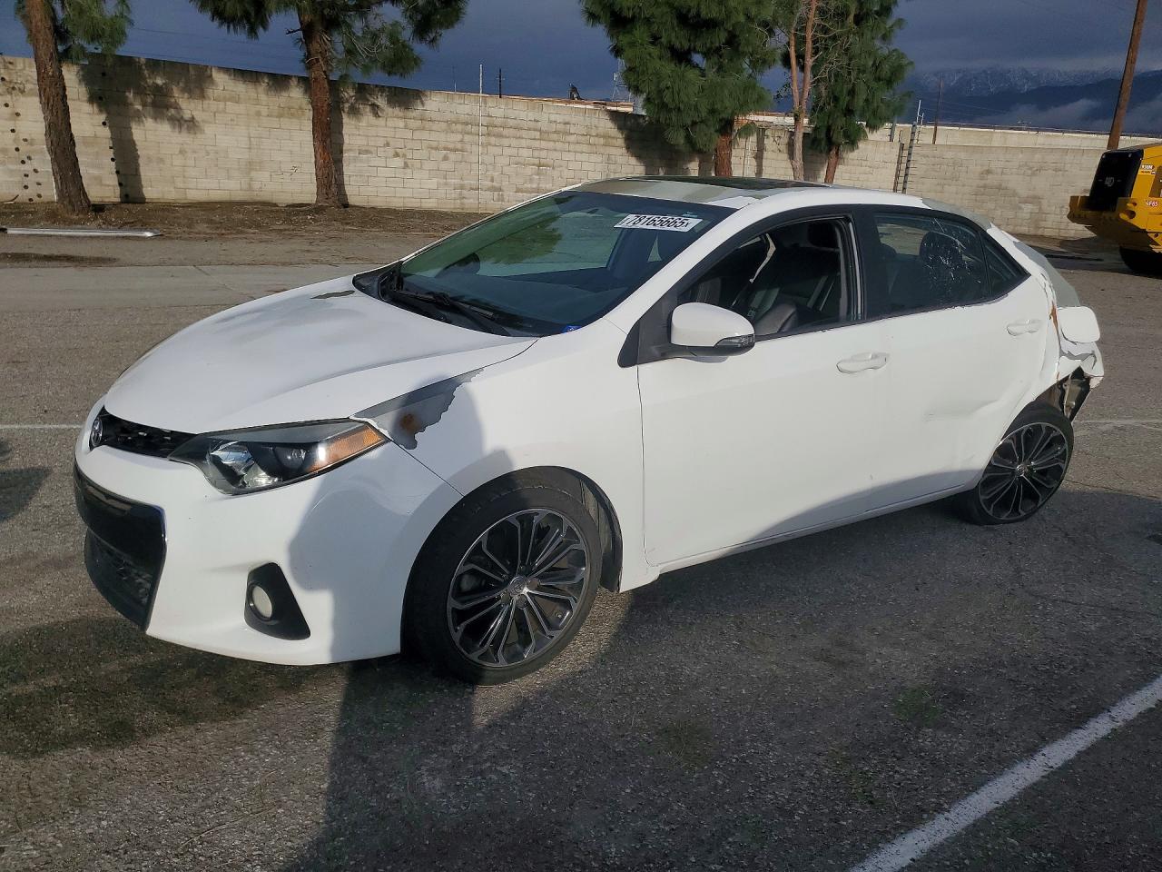2015 TOYOTA COROLLA