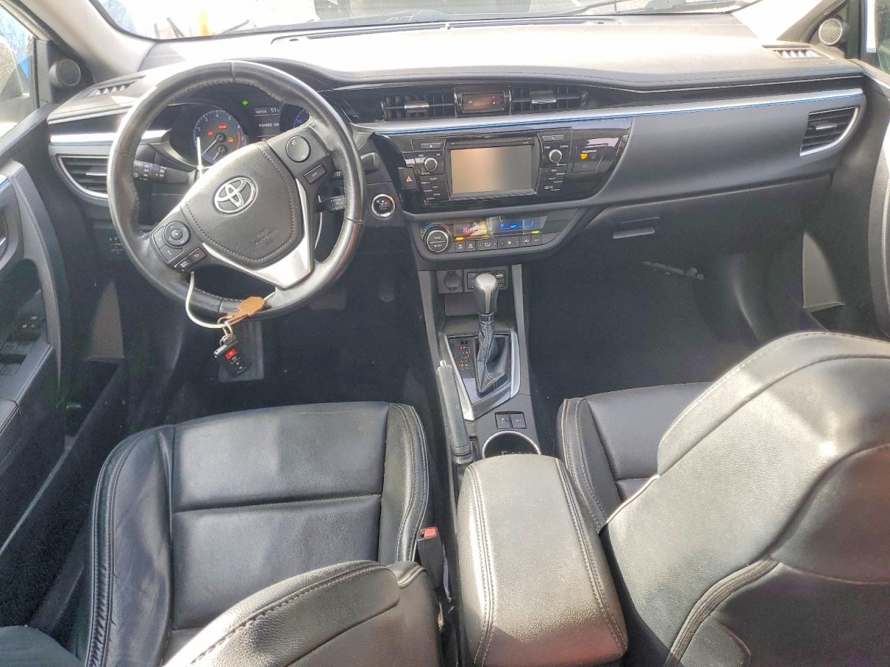 2015 TOYOTA COROLLA