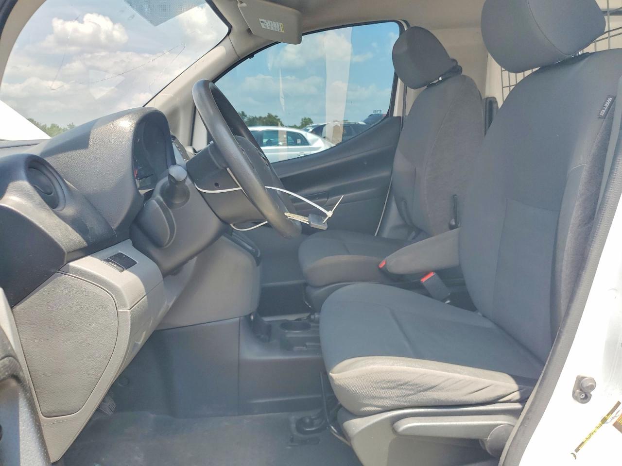 2019 NISSAN NV