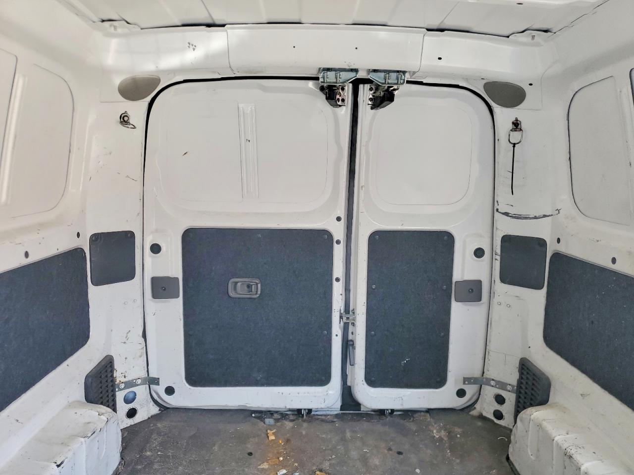 2019 NISSAN NV