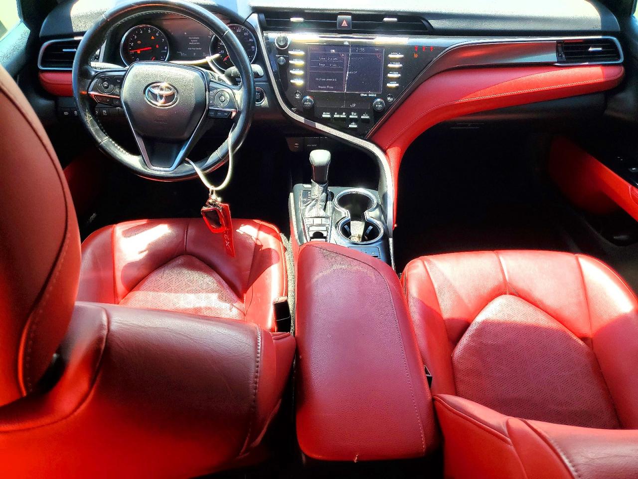 2019 TOYOTA CAMRY