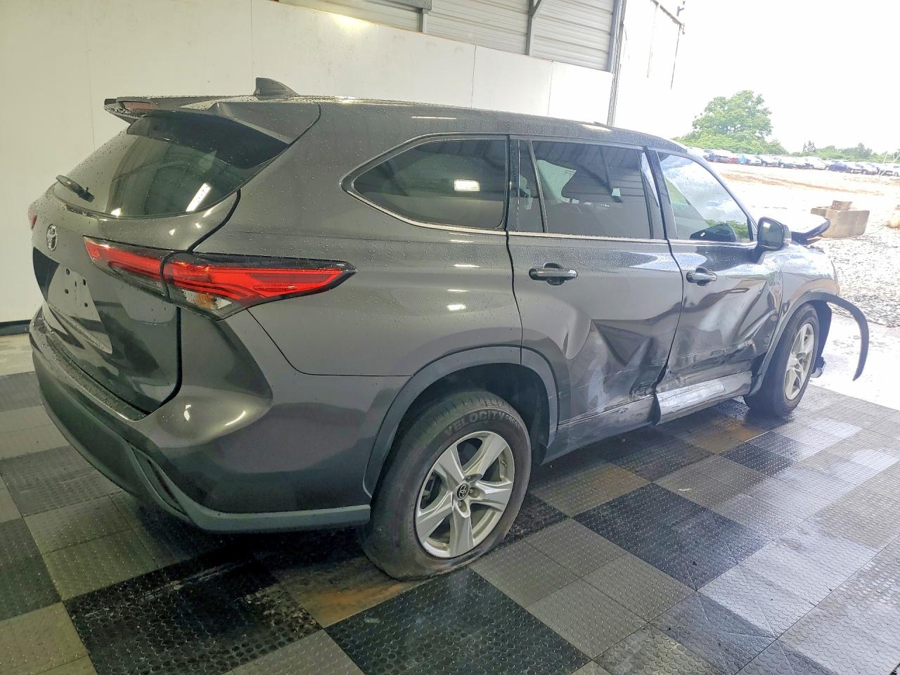 2022 TOYOTA HIGHLANDER