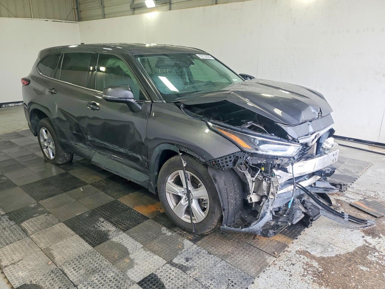 2022 TOYOTA HIGHLANDER