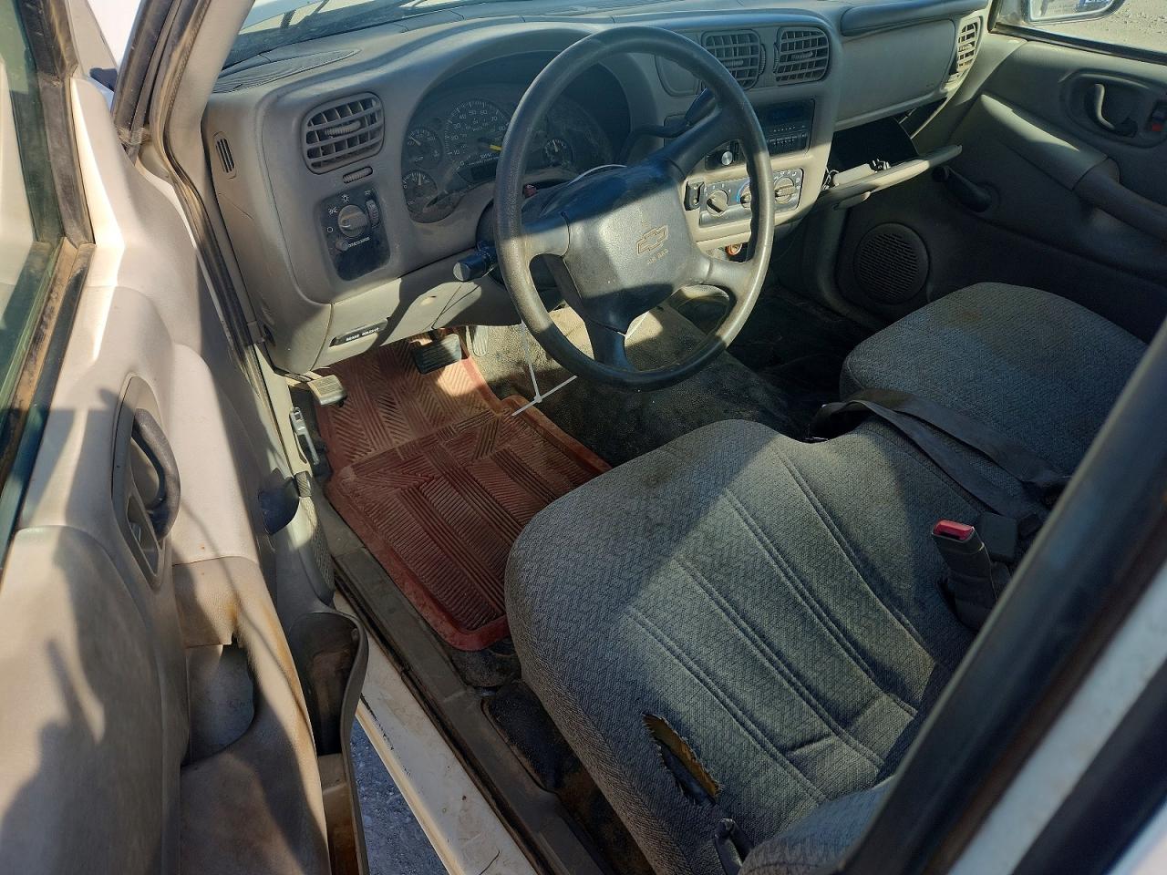 1999 CHEVROLET S10