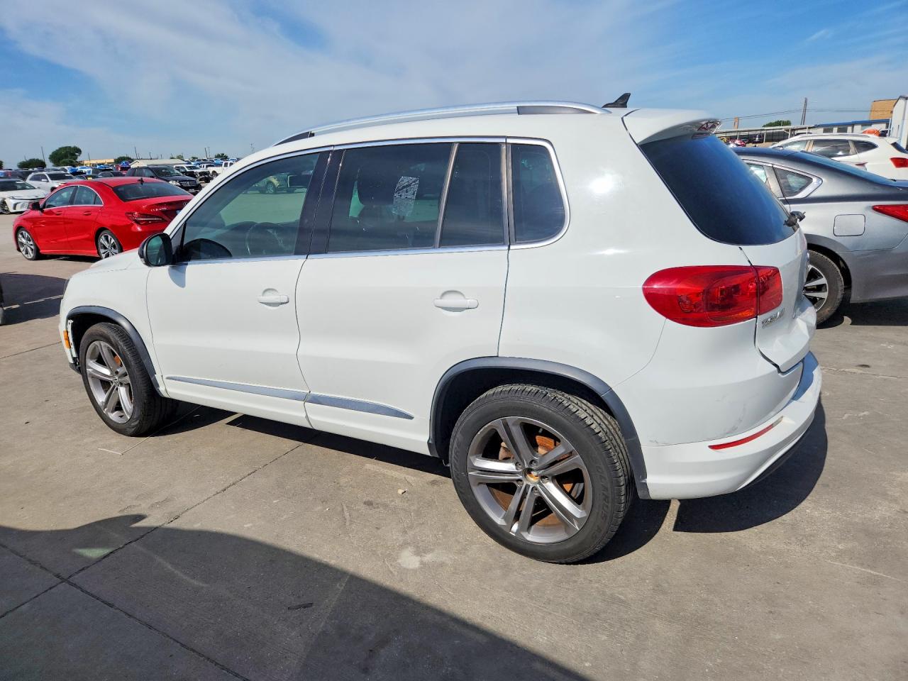 2017 VOLKSWAGEN TIGUAN