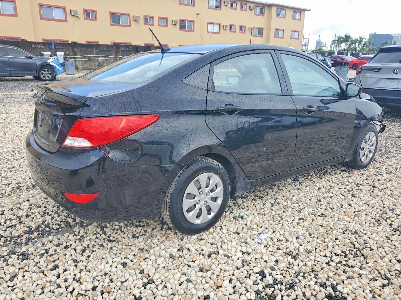 2016 HYUNDAI ACCENT