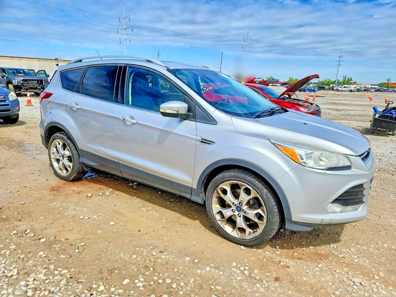 2015 FORD ESCAPE