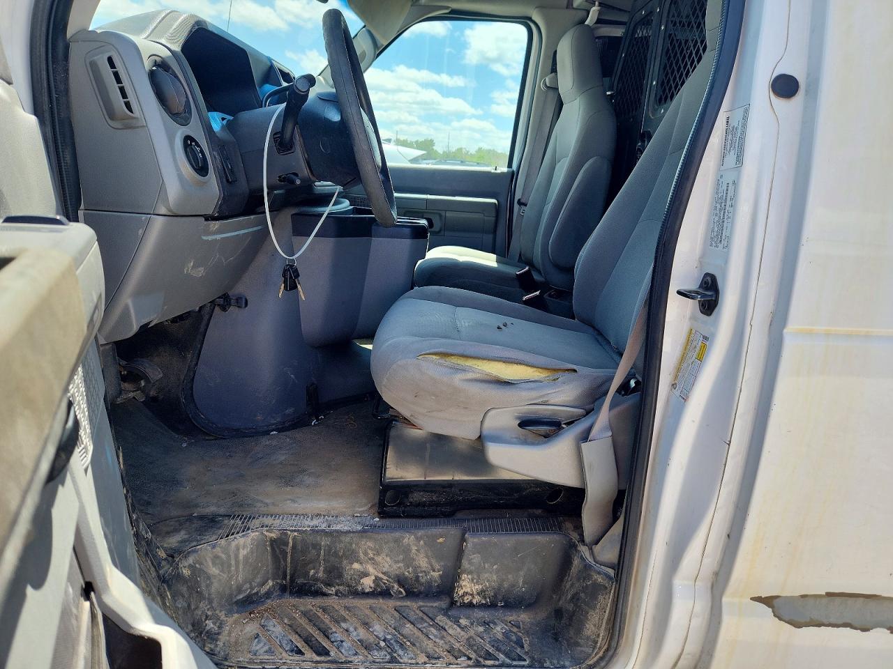 2013 FORD ECONOLINE