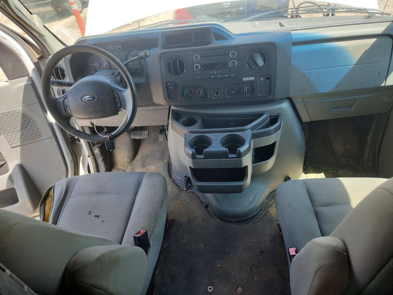 2013 FORD ECONOLINE