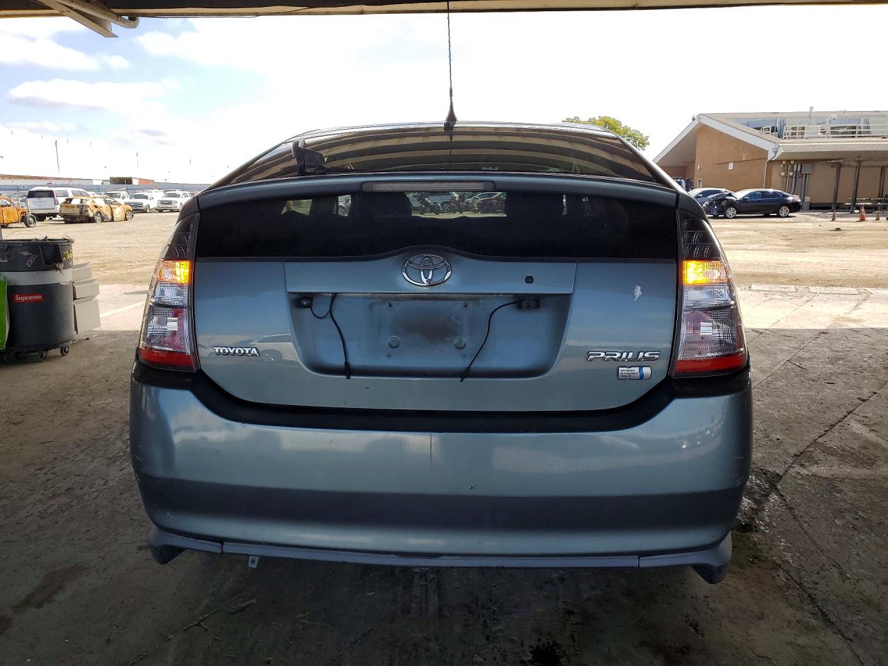 2005 TOYOTA PRIUS