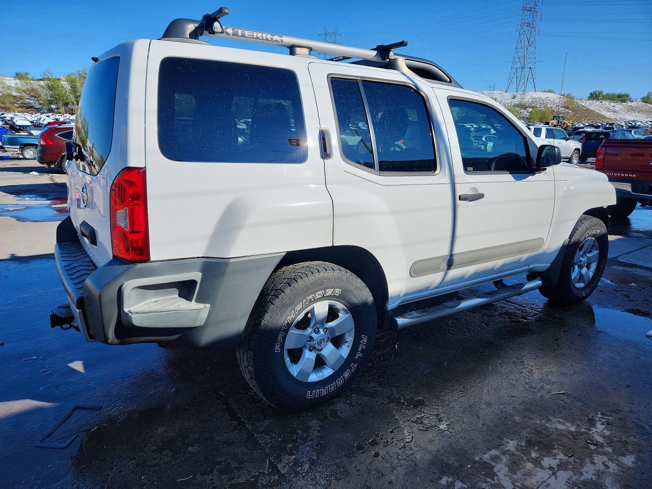 2012 NISSAN XTERRA