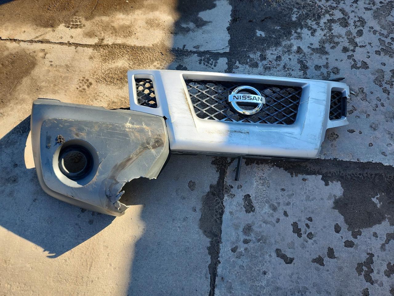 2012 NISSAN XTERRA