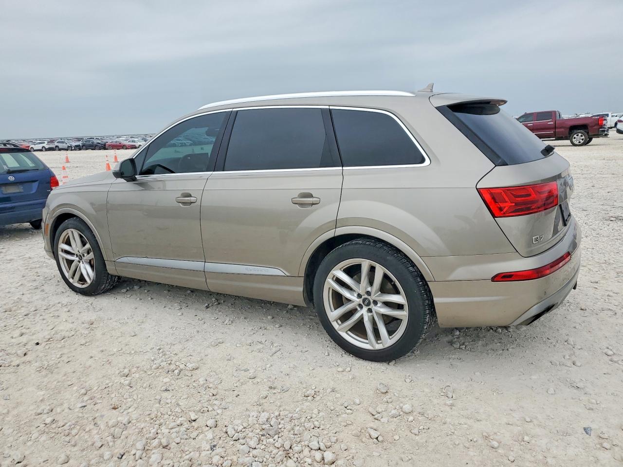 2017 AUDI Q7