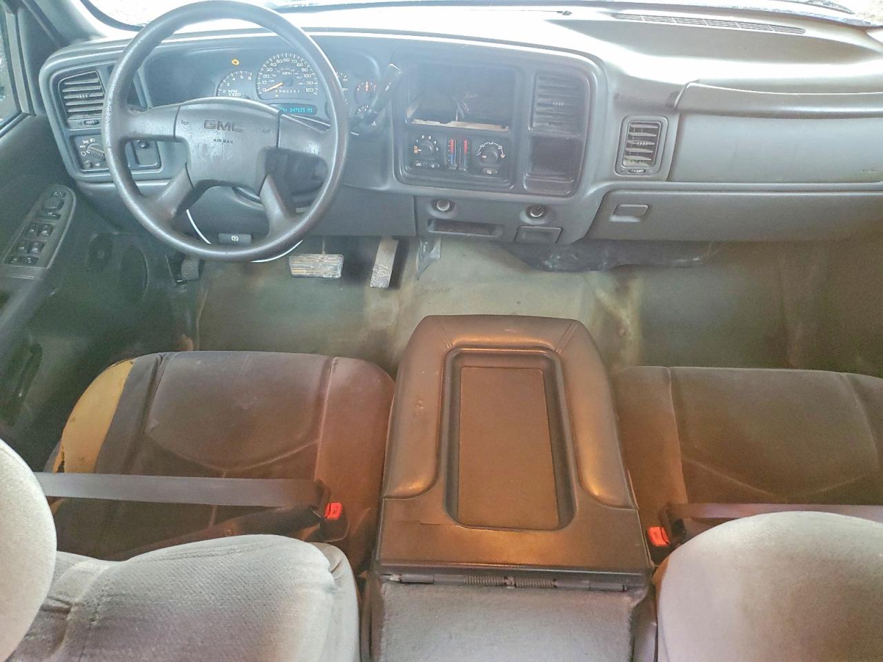 2006 GMC SIERRA