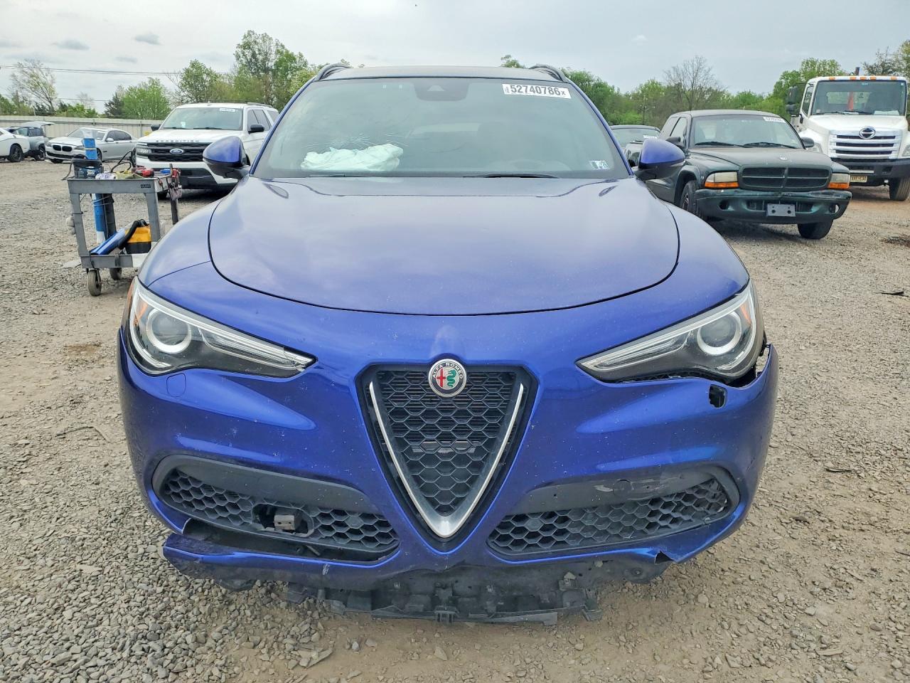 2022 ALFA ROMEO STELVIO