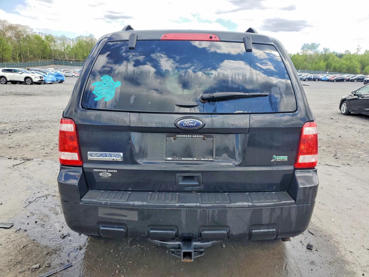 2011 FORD ESCAPE
