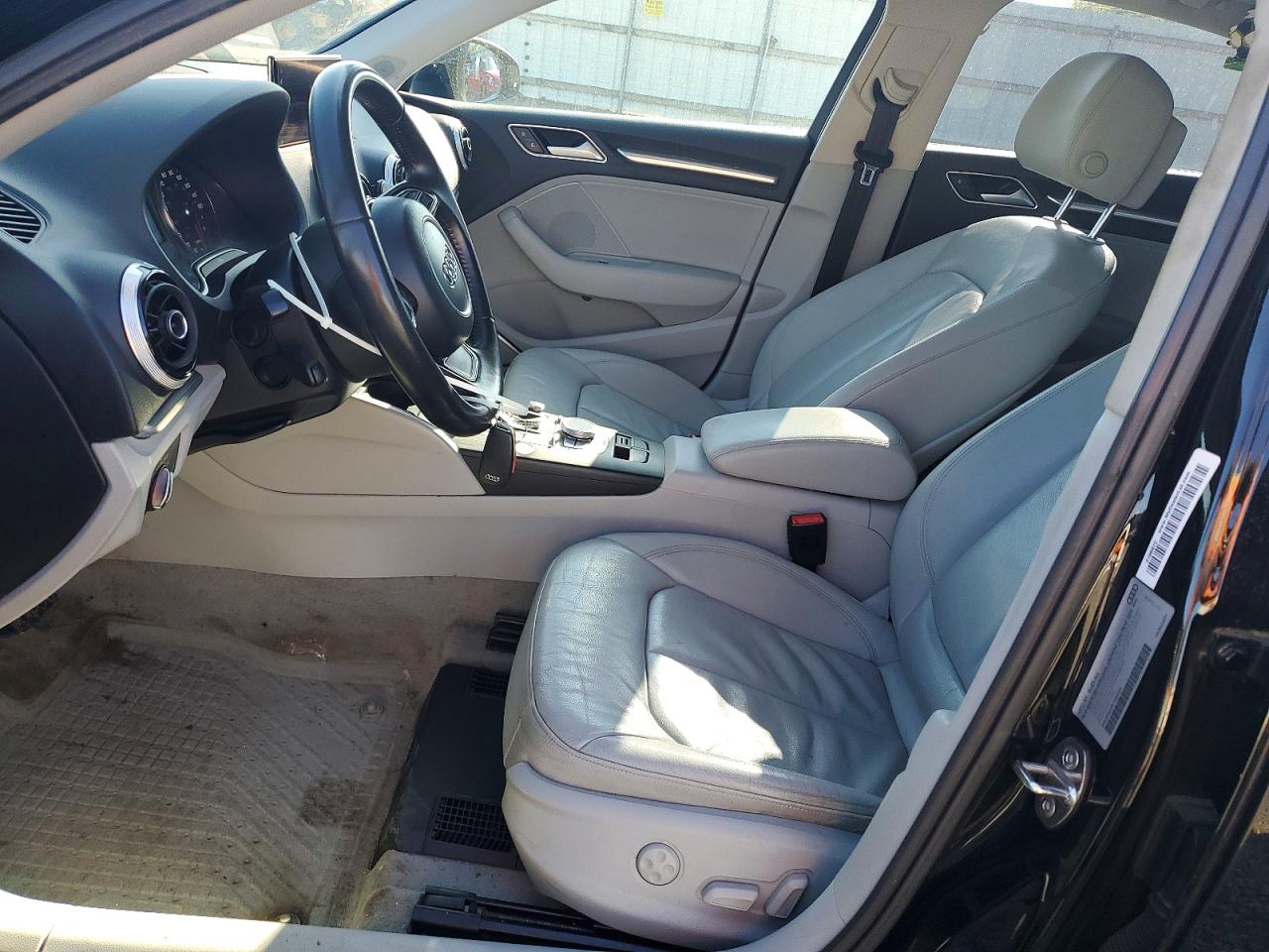 2015 AUDI A3