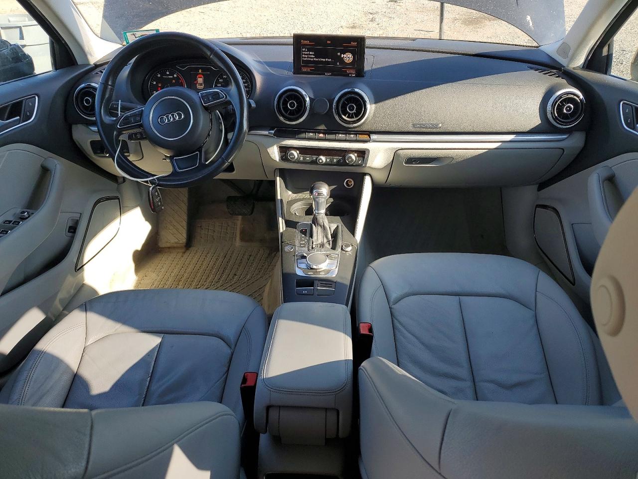 2015 AUDI A3