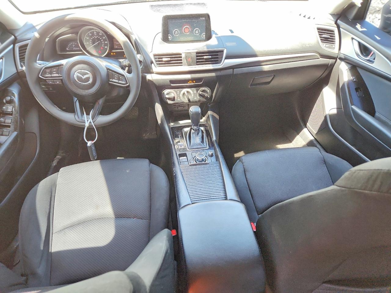 2018 MAZDA 3