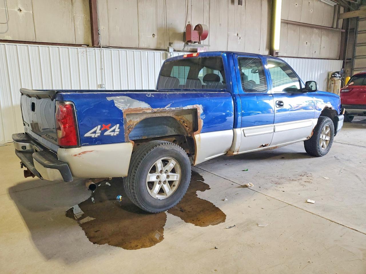 2004 CHEVROLET SILVERADO