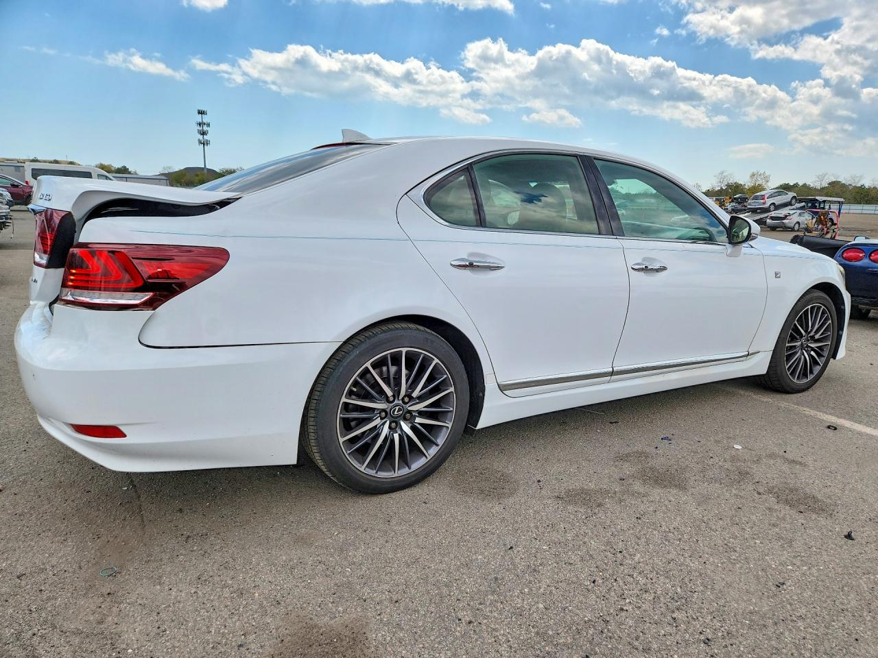 2014 LEXUS LS460