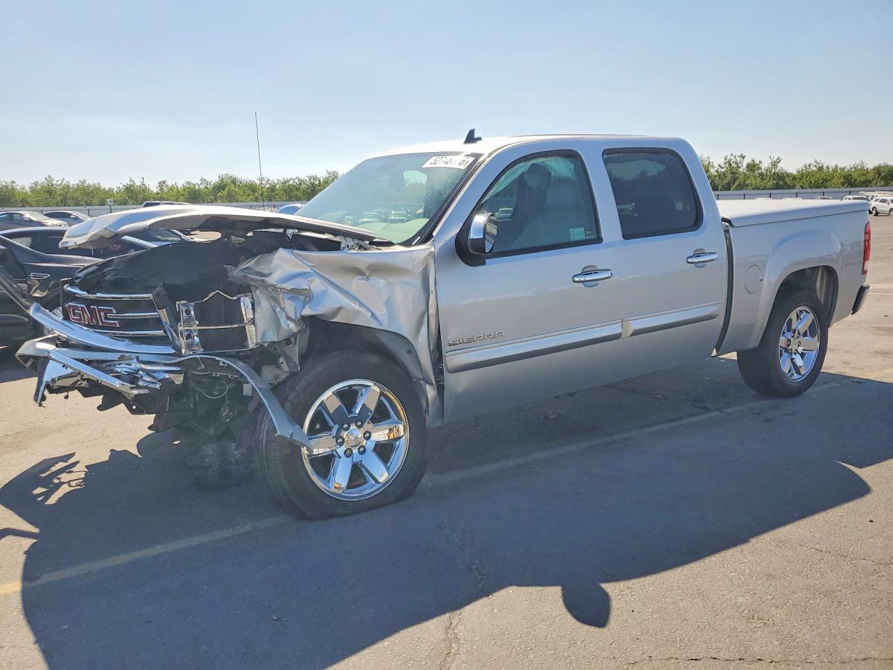2013 GMC SIERRA