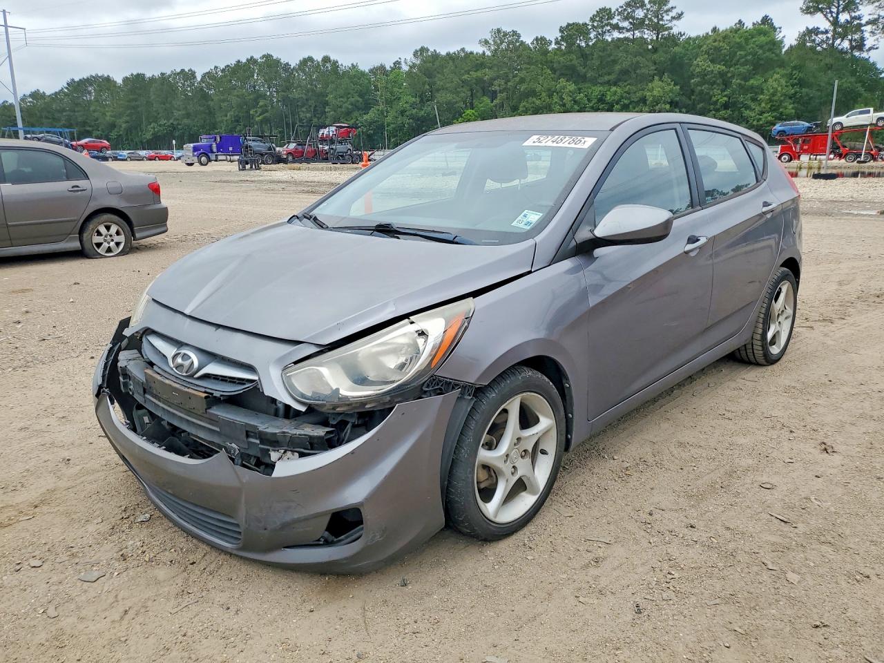 2014 HYUNDAI ACCENT