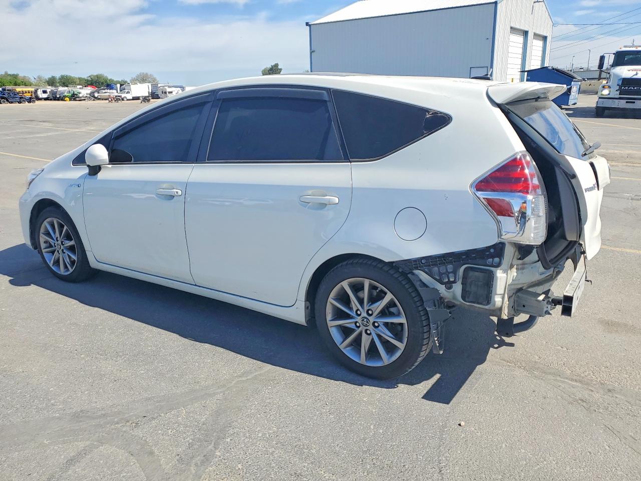 2015 TOYOTA PRIUS