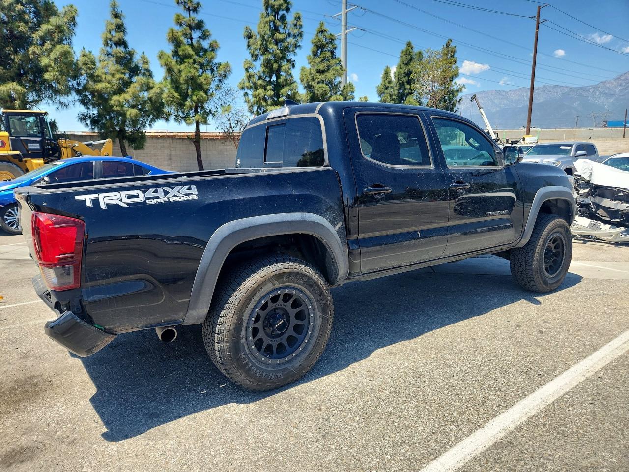 2019 TOYOTA TACOMA