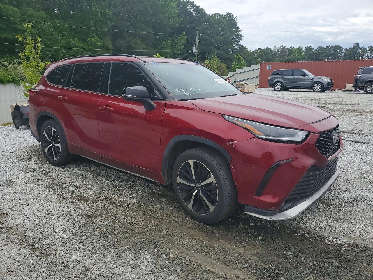 2022 TOYOTA HIGHLANDER