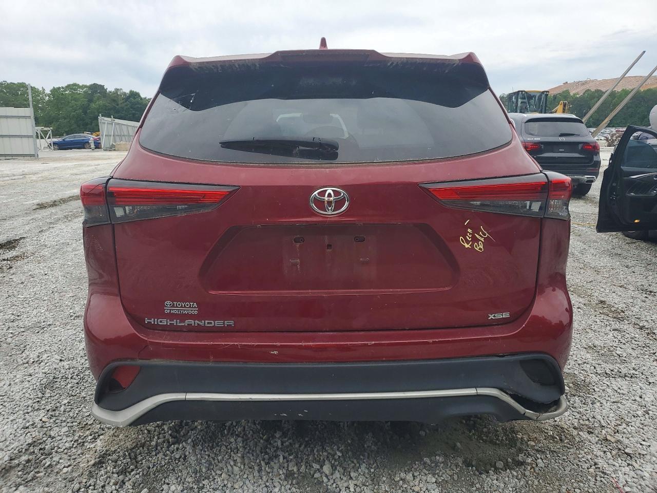 2022 TOYOTA HIGHLANDER