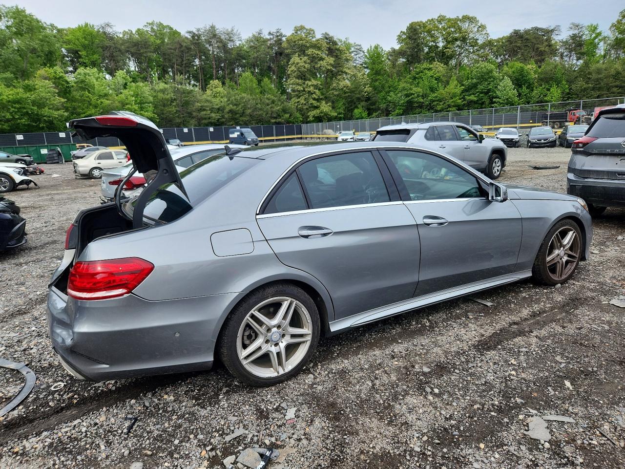 2014 MERCEDES-BENZ E-CLASS