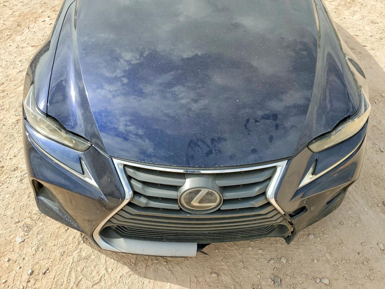 2019 LEXUS IS