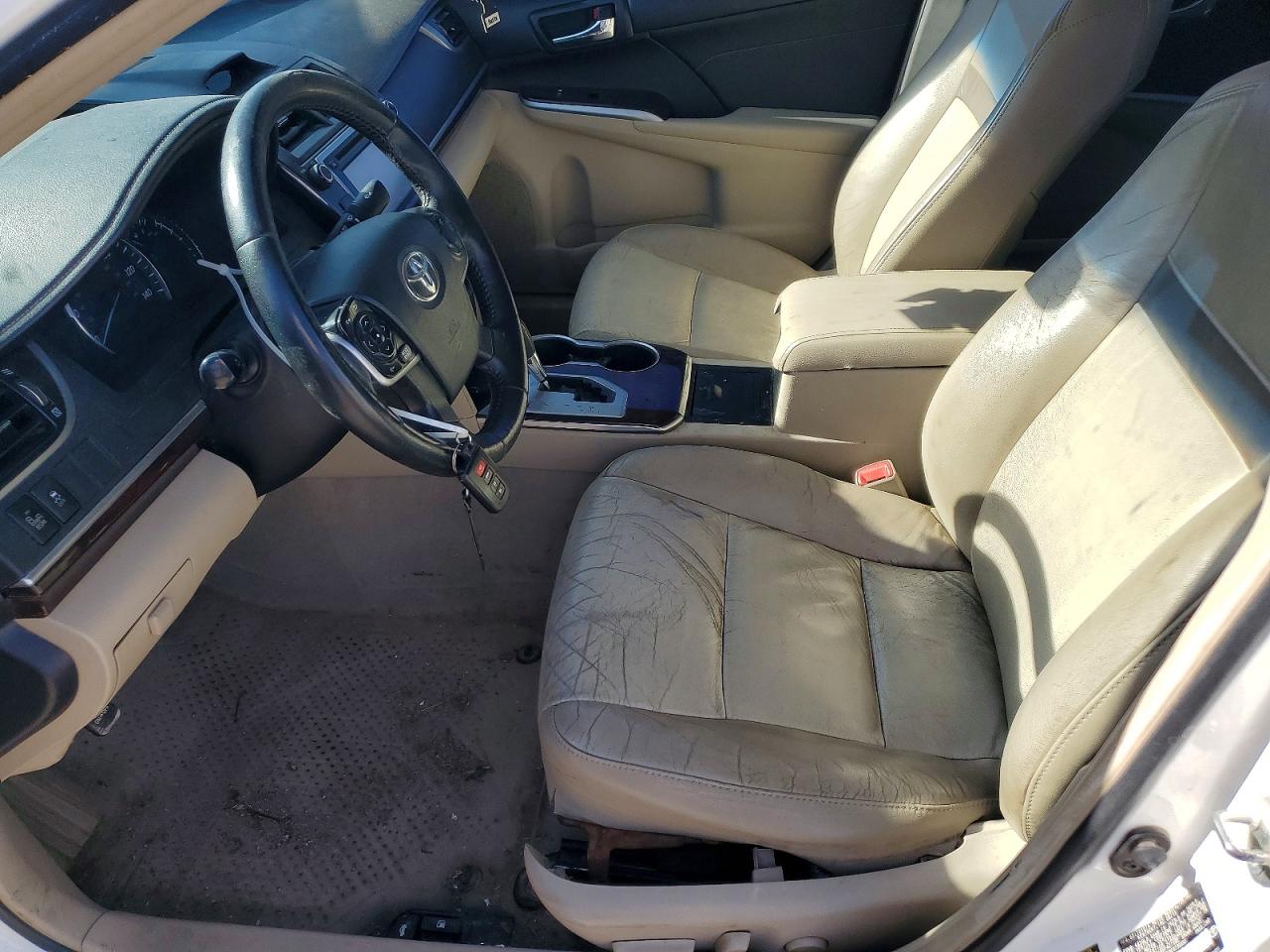 2014 TOYOTA CAMRY