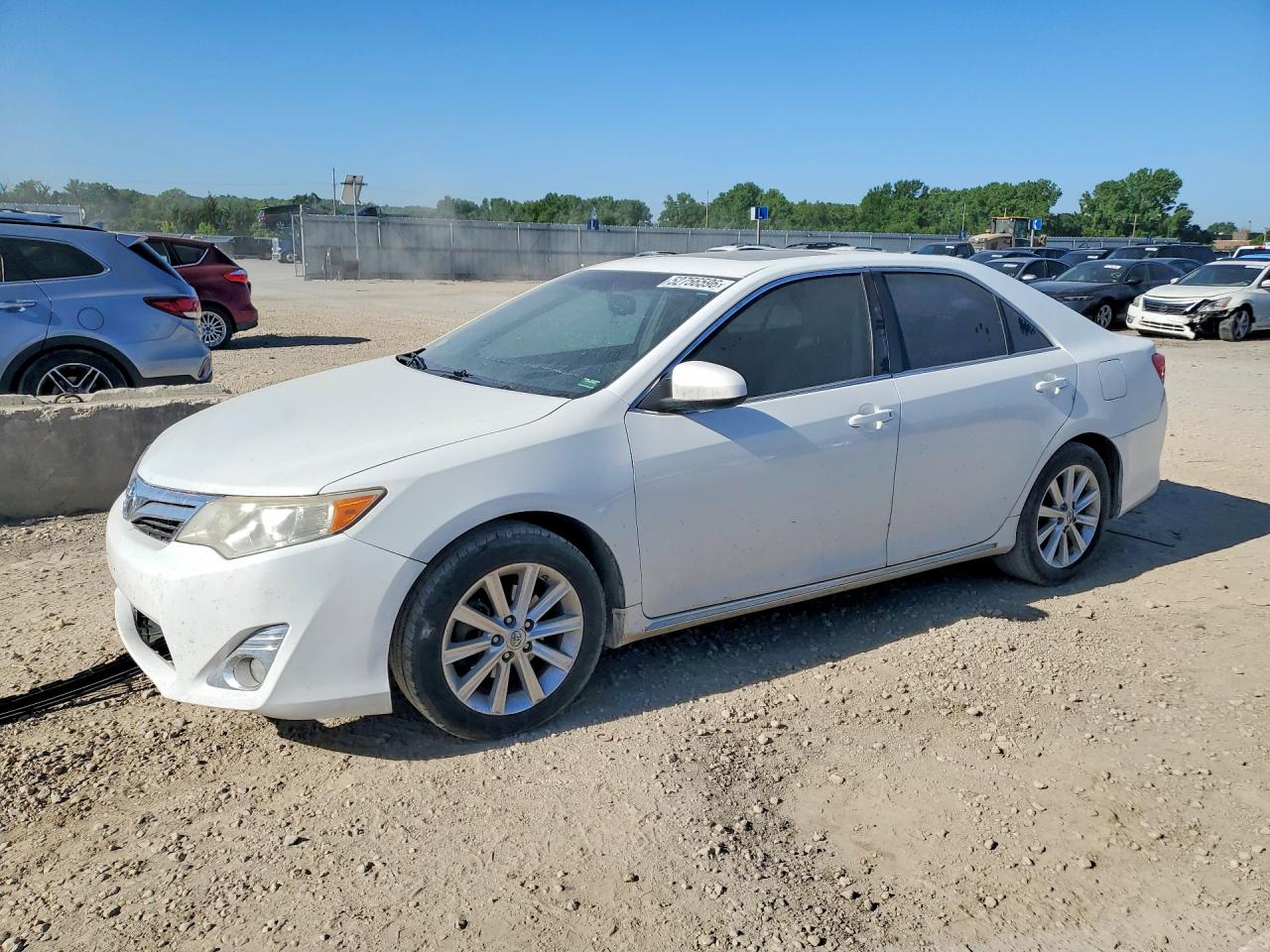 2014 TOYOTA CAMRY