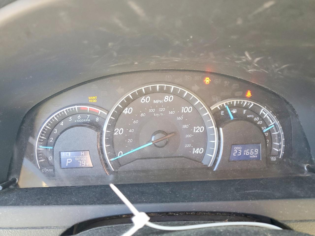 2014 TOYOTA CAMRY