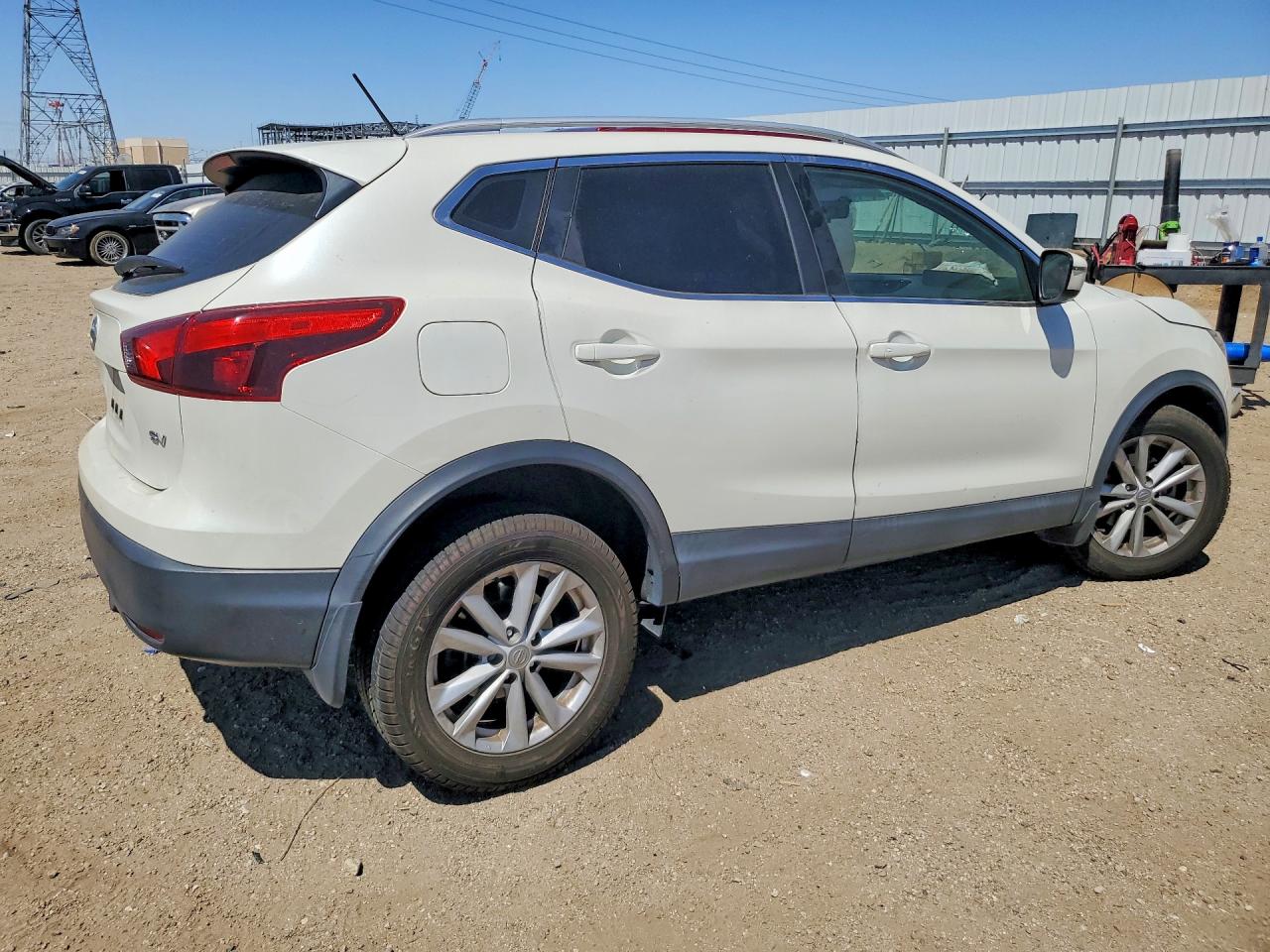 2018 NISSAN ROGUE