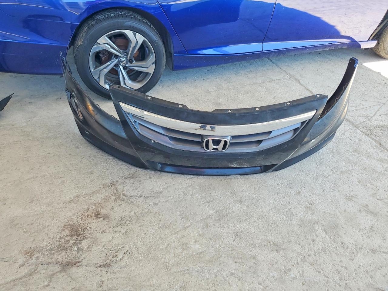 2011 HONDA ACCORD