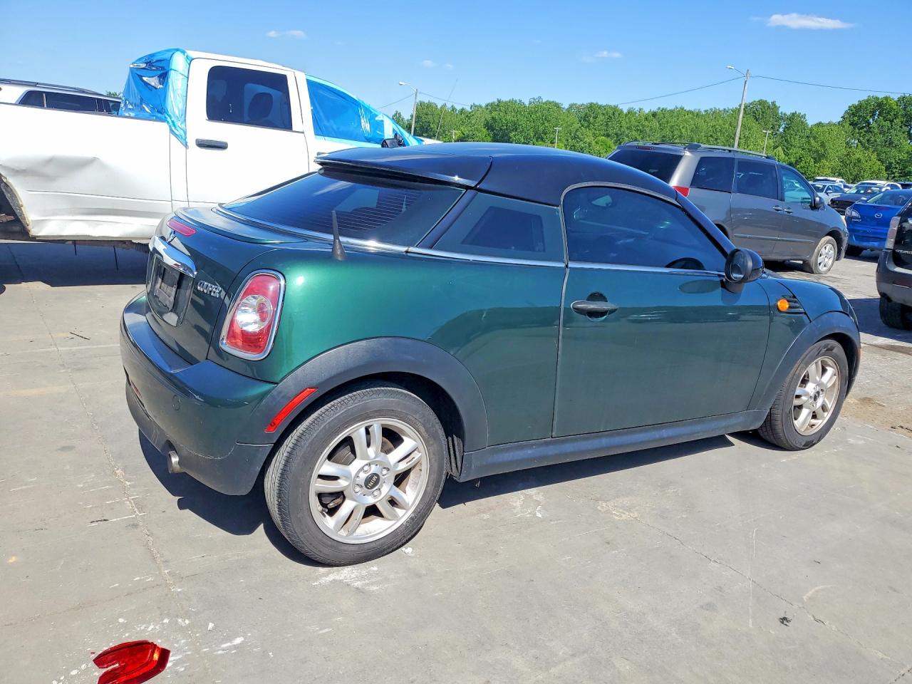 2013 MINI COOPER