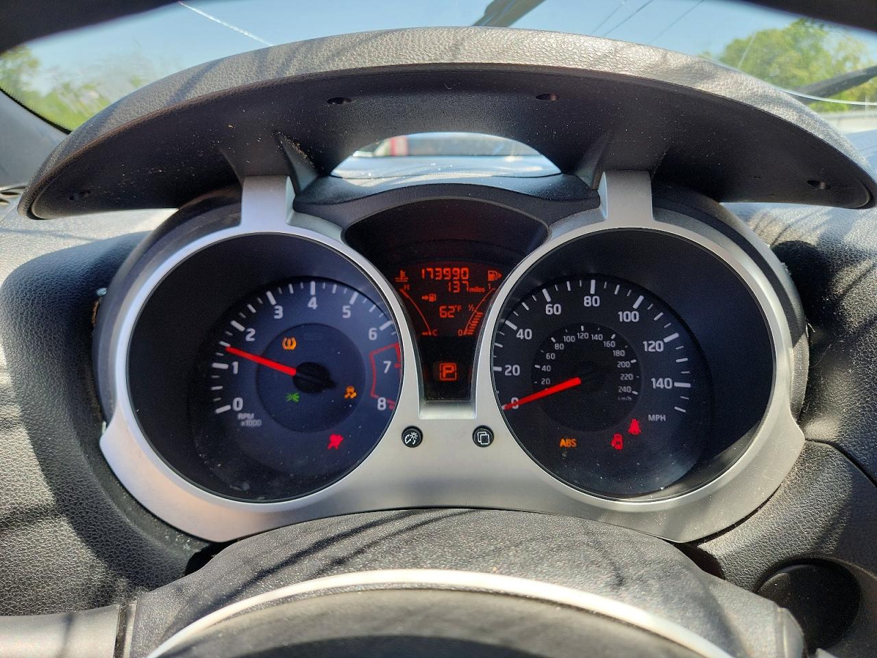 2012 NISSAN JUKE