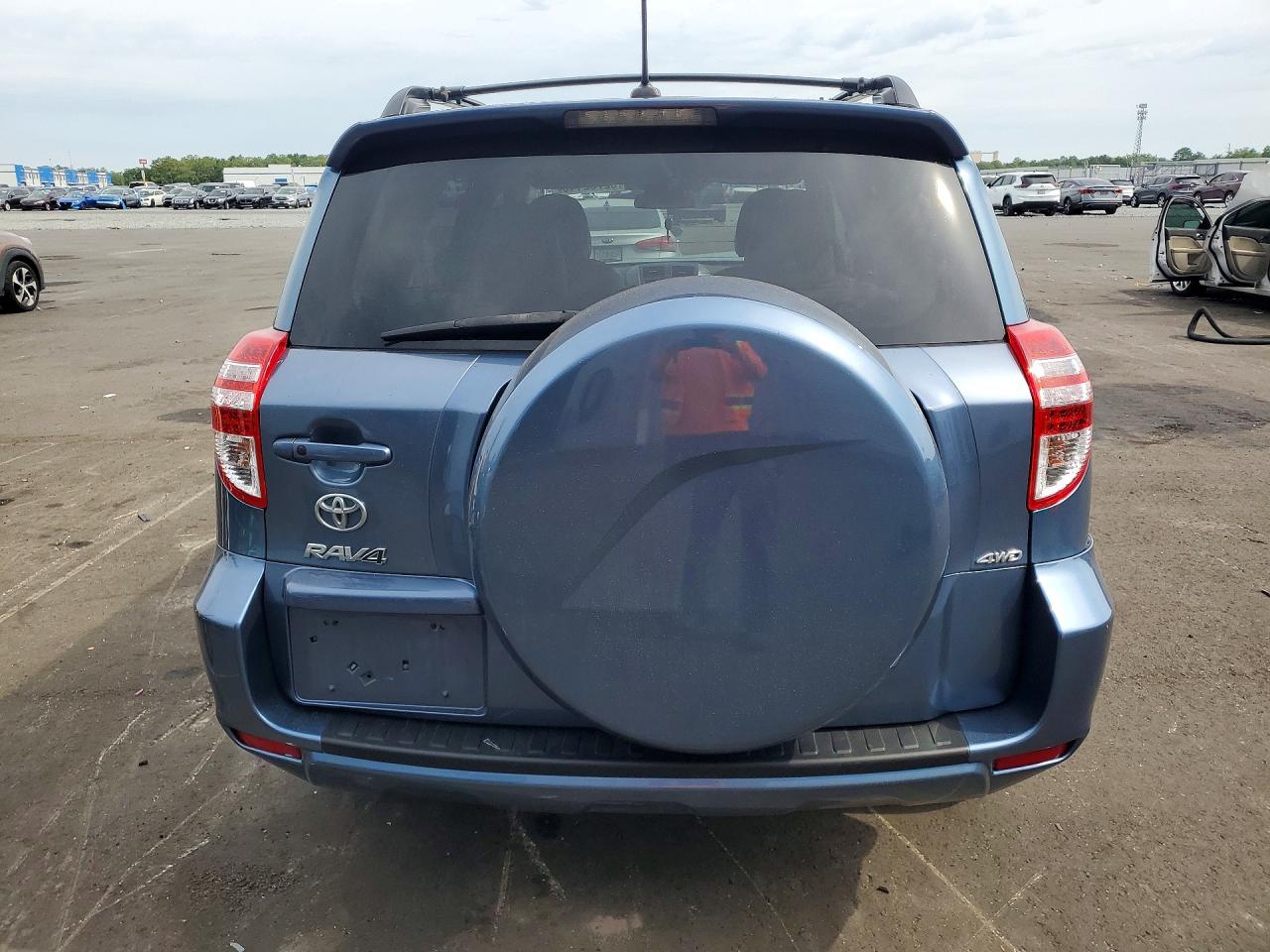2012 TOYOTA RAV4