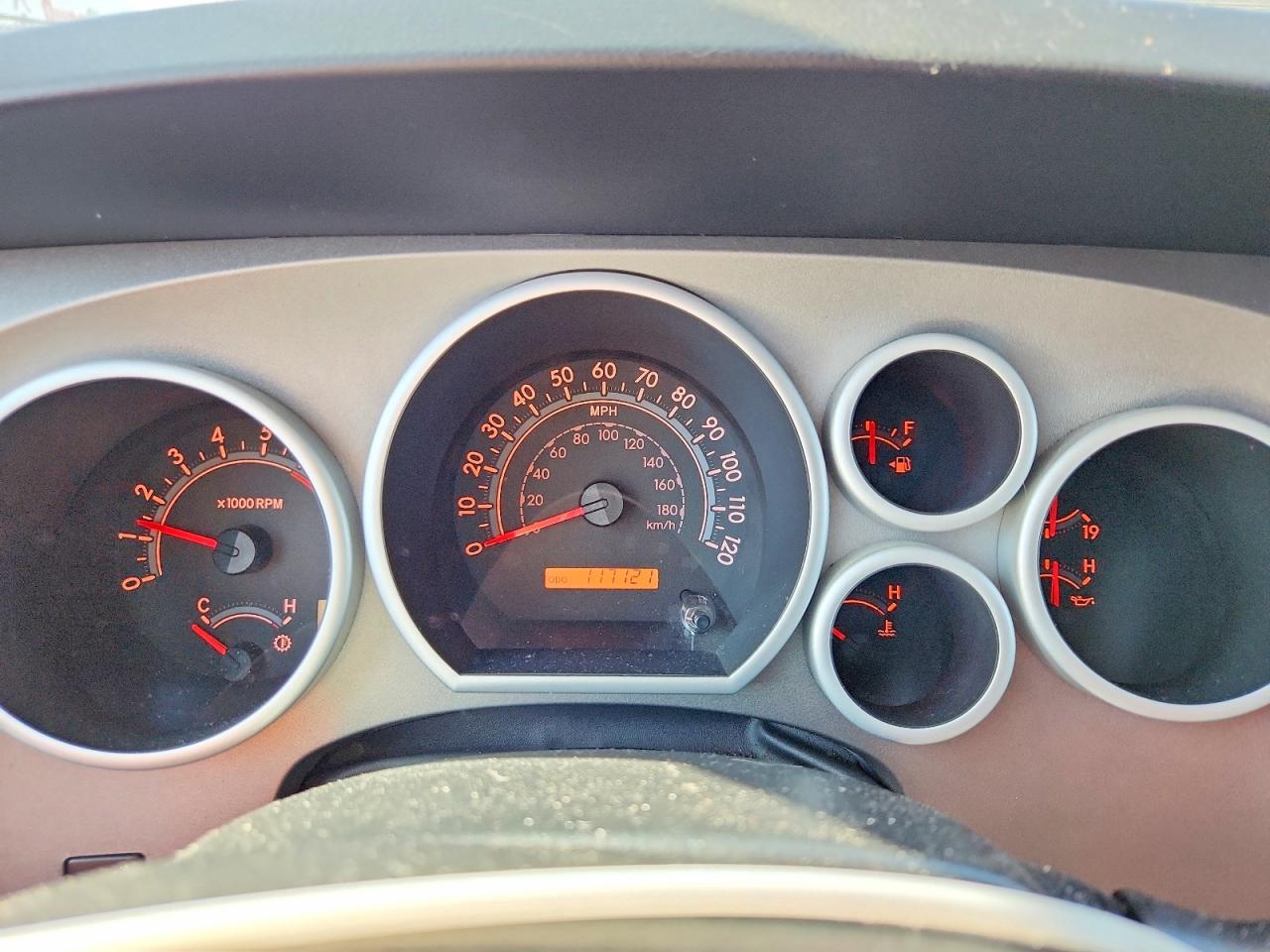 2011 TOYOTA TUNDRA