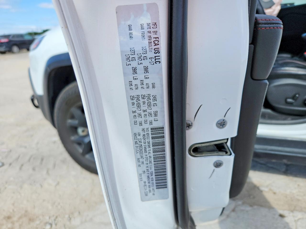 2017 JEEP CHEROKEE