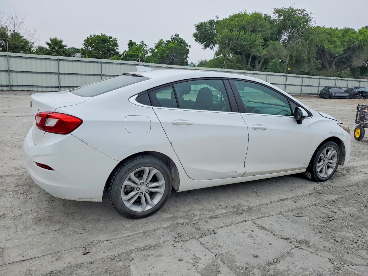 2019 CHEVROLET CRUZE