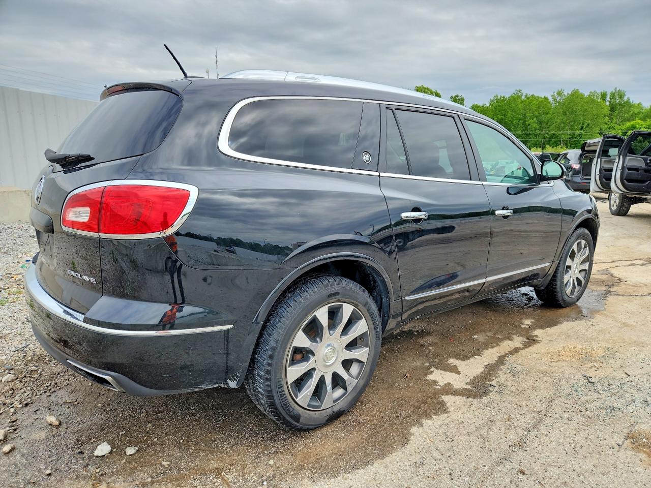 2017 BUICK ENCLAVE