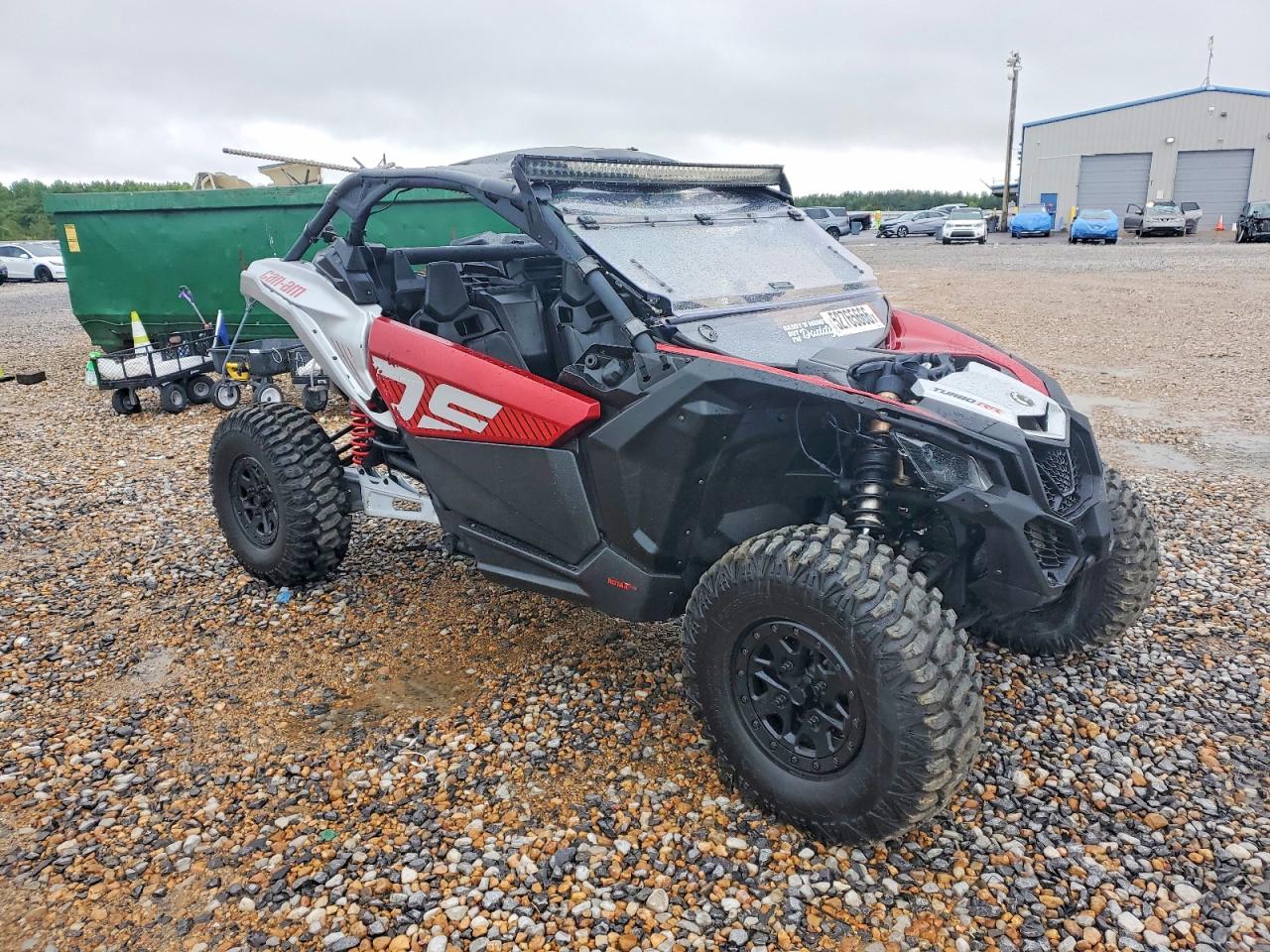 2024 CAN-AM SIDEBYSIDE