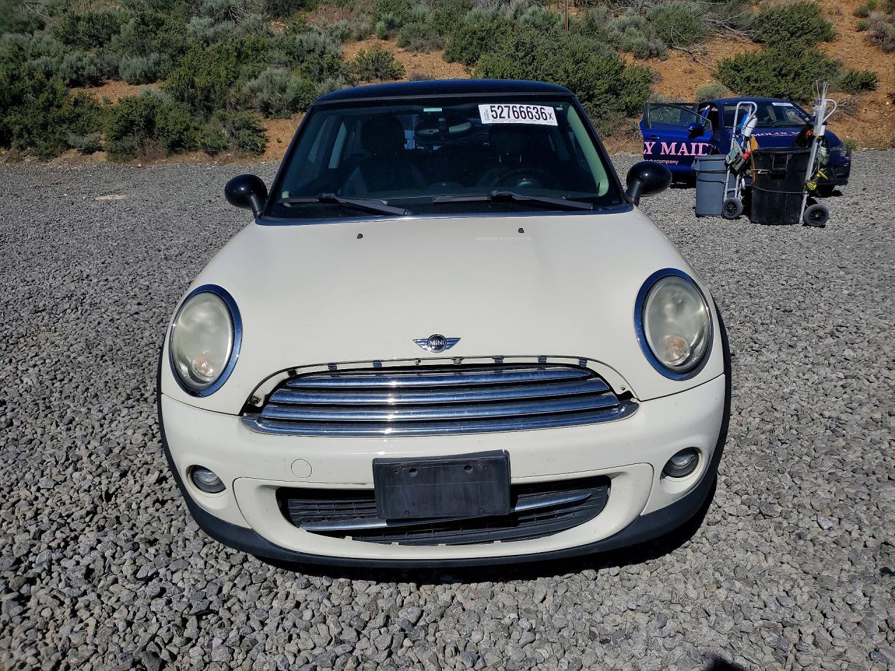 2011 MINI COOPER
