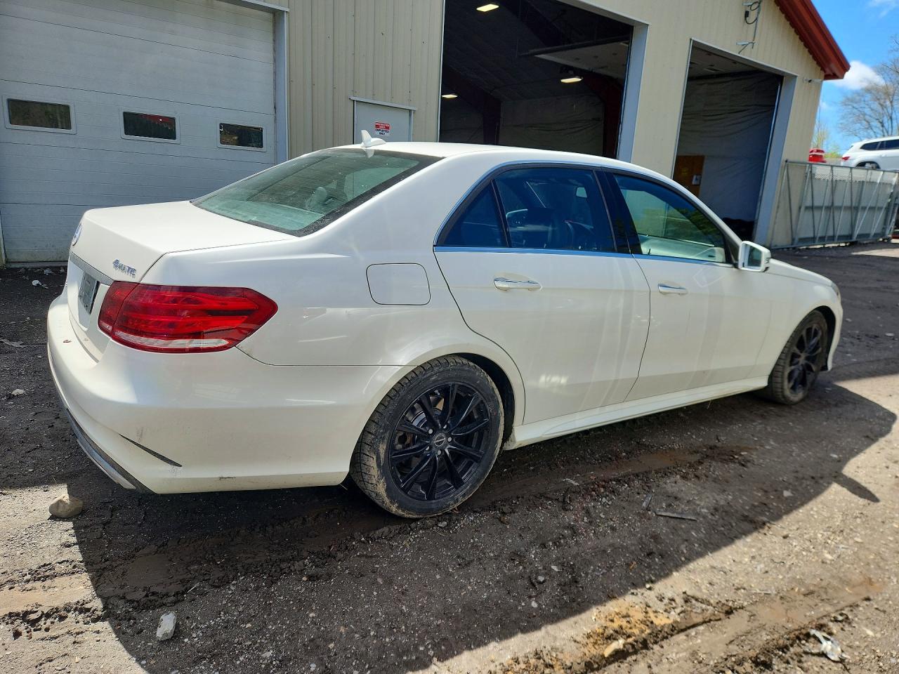 2014 MERCEDES-BENZ E-CLASS