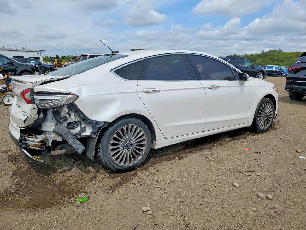 2014 FORD FUSION